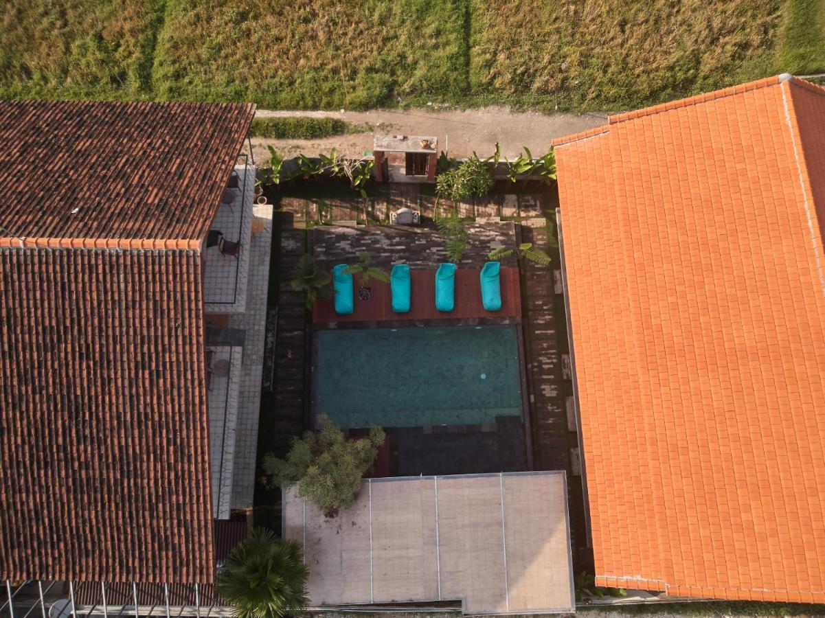 Hotel Kubu Tropis Ubud Exterior foto